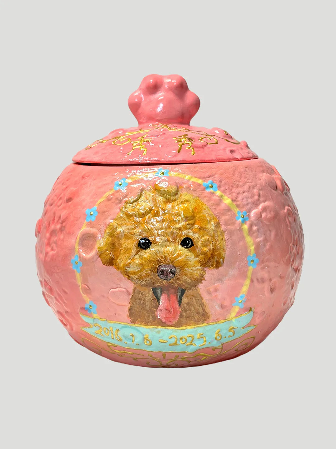 Pet Planet Urn – Customized Ceramic Pet Urn with Hand-Painted Pet Portrait